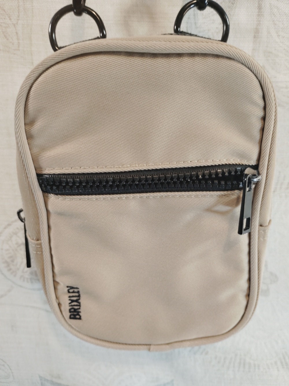 Brixley Beige Crossbody Bag – Compact Everyday Carry